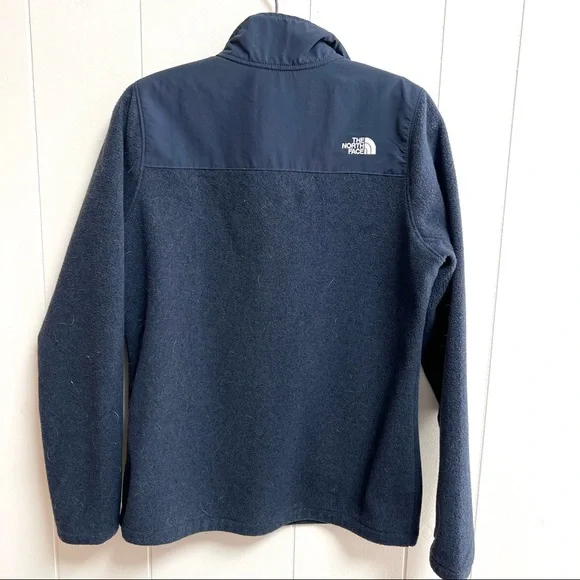 The North Face Women’s Fleece - Picture 2 of 6